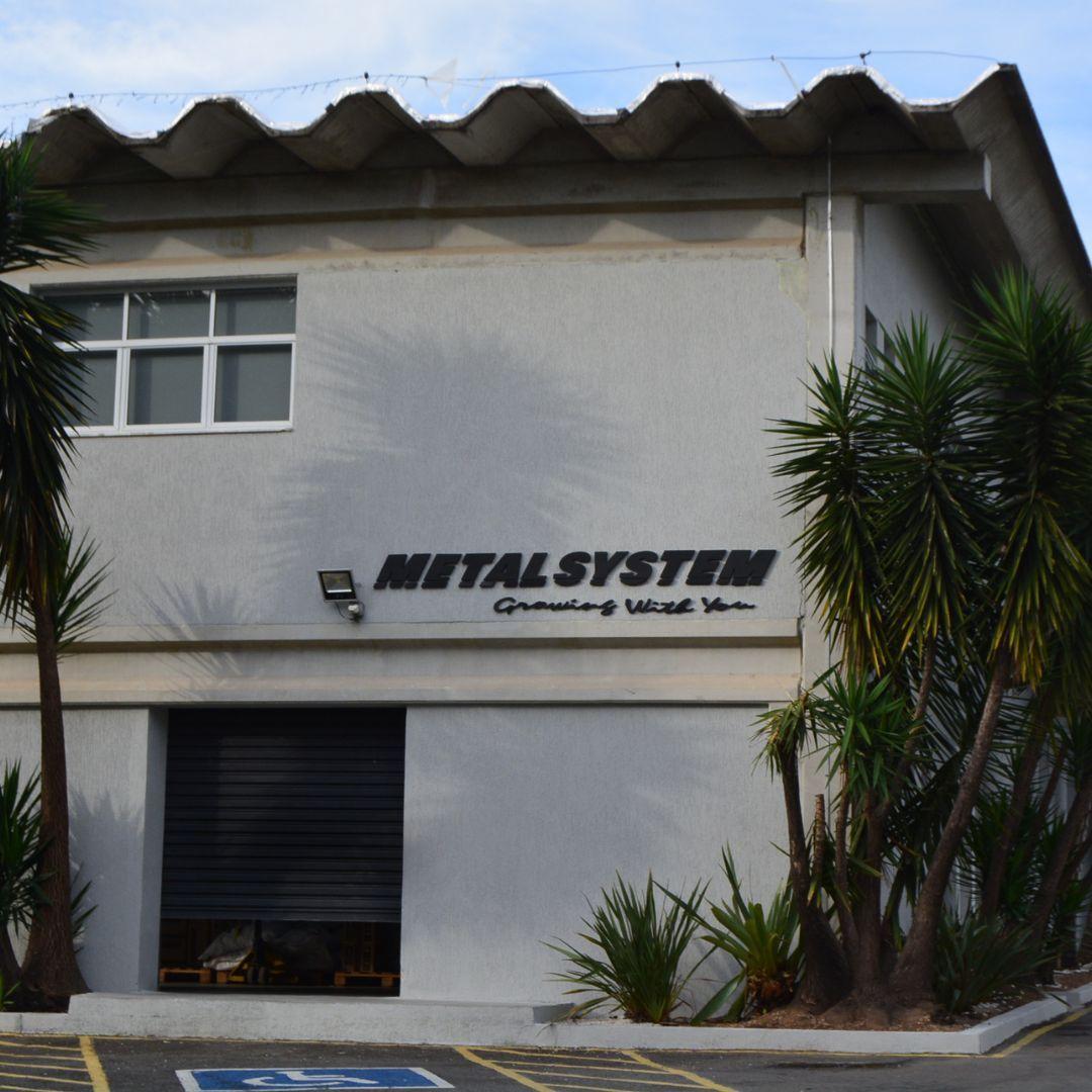 No quesito fornecedores de auto peças, a MetalSystem é referência!